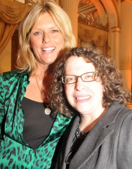 Patti Hansen presents American Cancer Societys Mother of the Year Award to her cancer doctor, Freya Schnabel