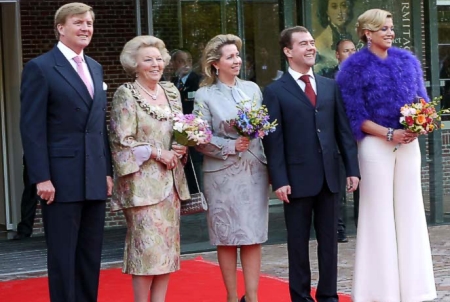 Crown Prince Willem-Alexander, Queen Beatrix, Svetlana and President Dimitri Medvedev, Princess Mxima