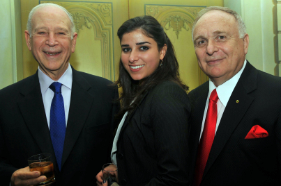Gabriel Erem (right) with Dr. Phillip Frost, chairman of Teva Pharmaceuticals, and Este Goldschmidt, daughter of the chief rabbi of Moscow
