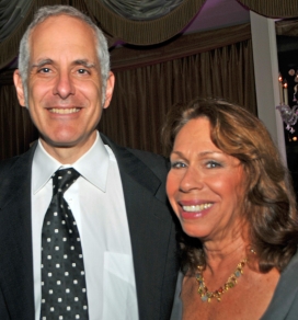 Joan Muss and her nephew, Preston Scott Cohen, architect of the new Herta and Paul Amir wing of Tel Aviv Museum