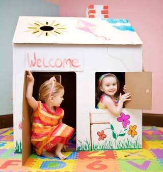 KIDSCRAFT PLAYHOUSES