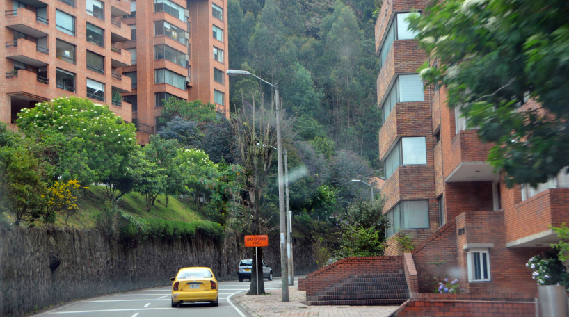 La Candelaria houses